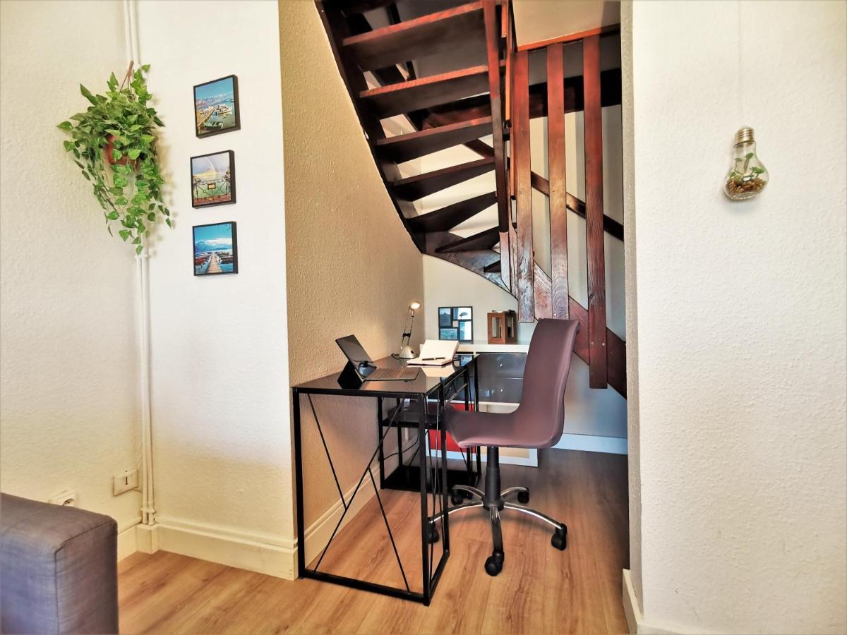 Le Duplex - Hyper Centre - Gare - Wifi - Netflix - Disney + Annecy Bagian luar foto