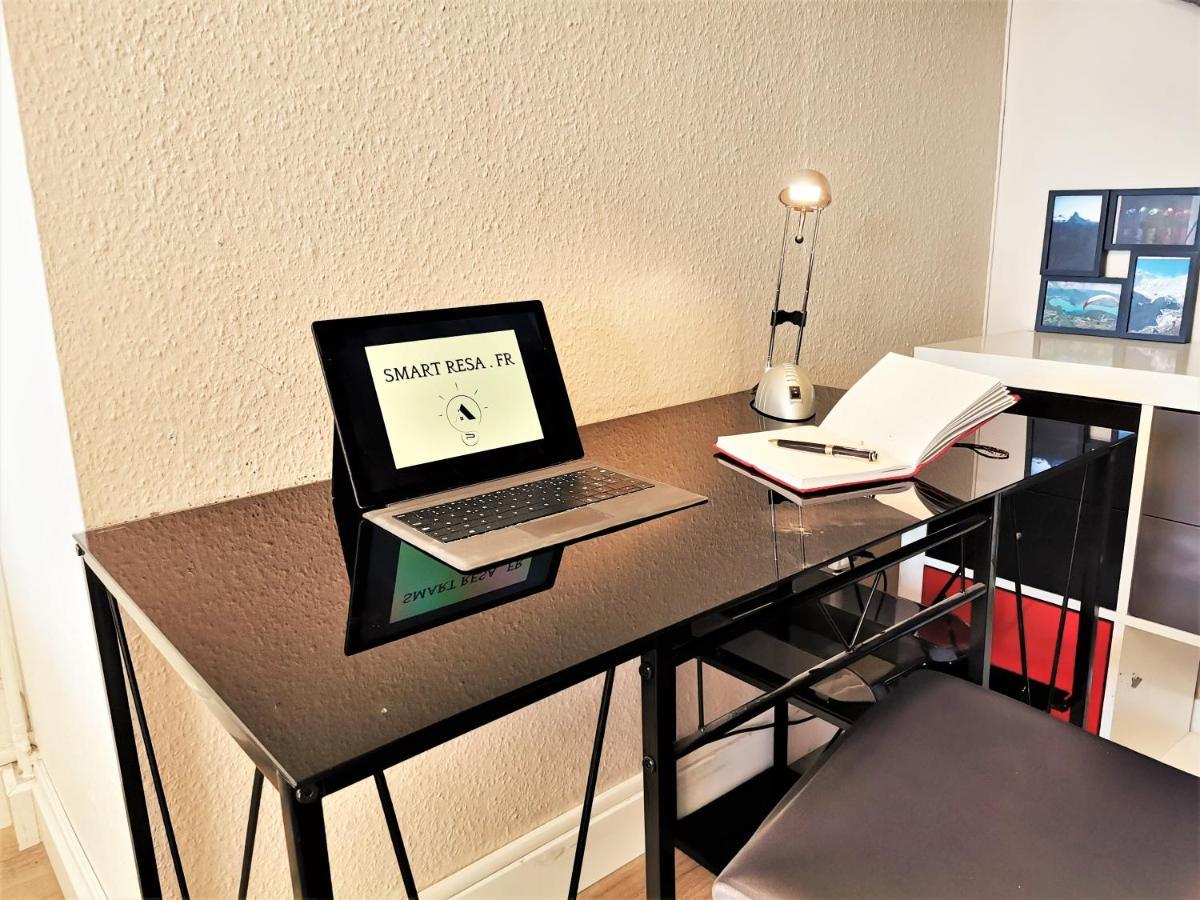 Le Duplex - Hyper Centre - Gare - Wifi - Netflix - Disney + Annecy Bagian luar foto